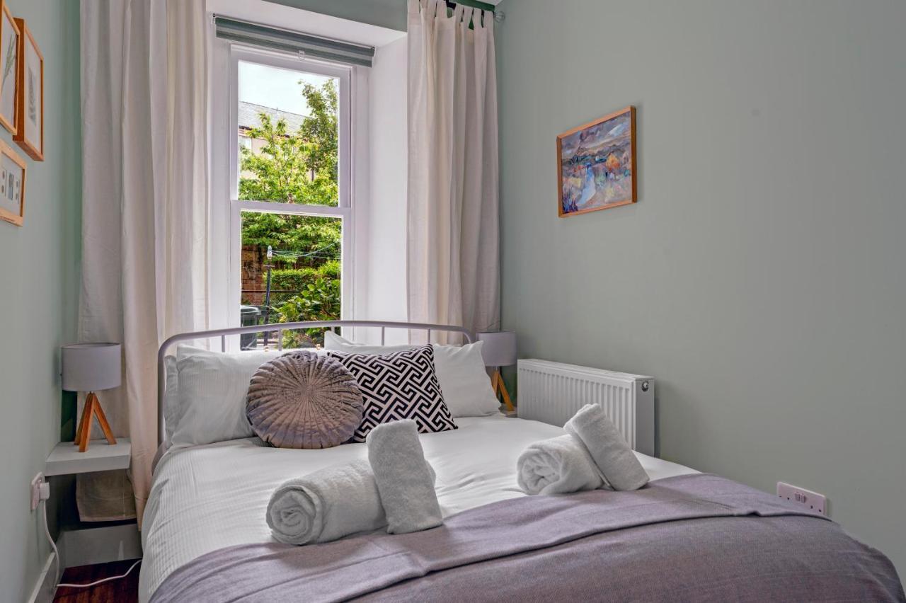 Cozy With Character Mclaren Westend Free Secure Parking Apartment EDI